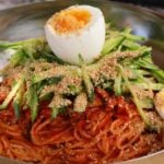 kimchi bibim-guksu