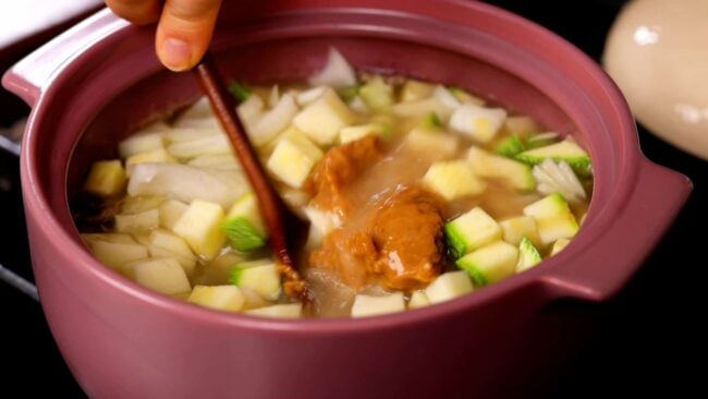 Korean soybean paste stew