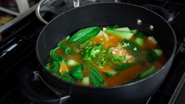 Bok choy tofu doenjang soup (Cheonggyeongchae dubu-doenjangguk