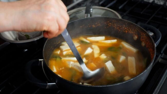 Bok choy tofu doenjang soup (Cheonggyeongchae dubu-doenjangguk