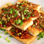 Pan fried tofu with spicy sauce Dububuchim-yangnyeomjang 두부부침양념장