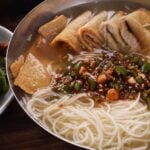 eomuk-guksu (fish cake noodle soup))