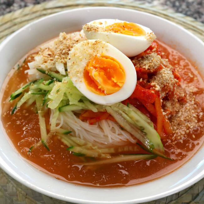 kimchimari-guksu (김치말이국수)