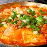 참치김치찌개 Kimchi stew with tuna Chamchi-kimchi-jjigae