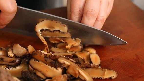 yukgaejang-mushrooms