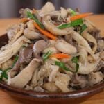 stir-fried oyster mushrooms