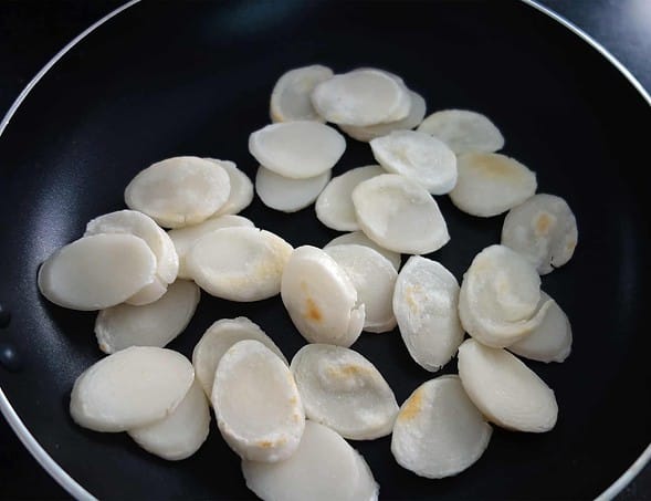 sliced rice cakes