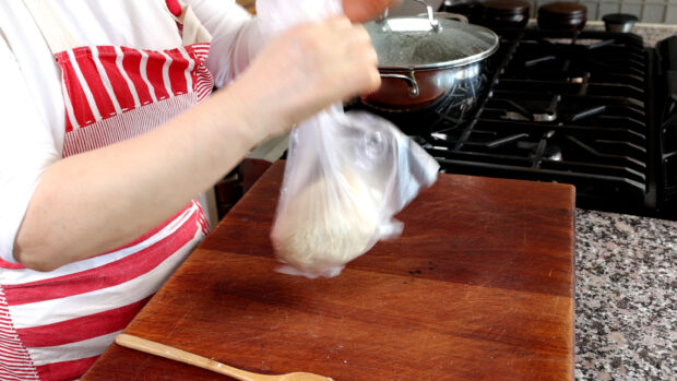 Making sujebi dough