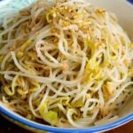 Sukjunamul (mung bean sprout side dish: 숙주나물)