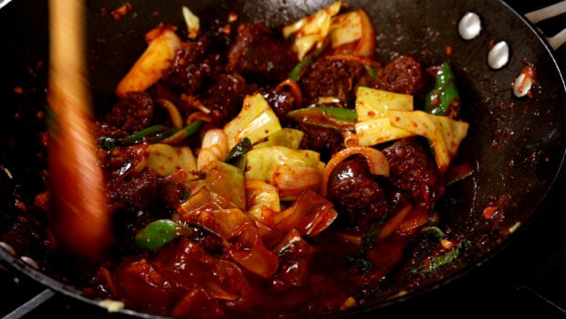 Stir-frying sundae-bokkeum